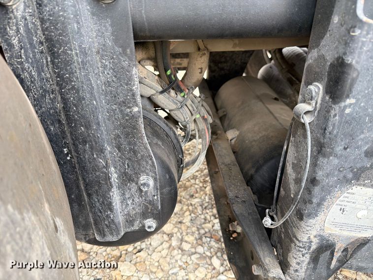 image for item YA2027 2025 Peterbilt 567 dump truck