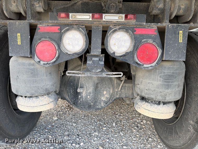 image for item YA2027 2025 Peterbilt 567 dump truck