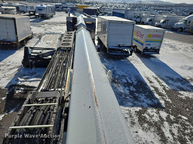 image for item YA2130 2017 Freightliner 114SD crane truck