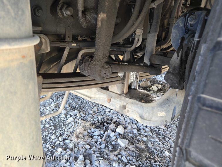 image for item YA2130 2017 Freightliner 114SD crane truck