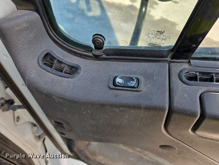 image for item YA2130 2017 Freightliner 114SD crane truck