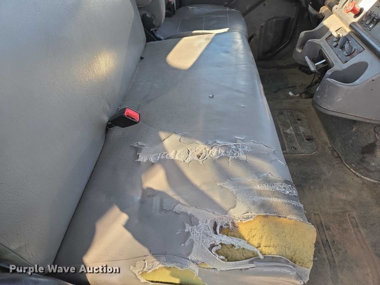 image for item YA2130 2017 Freightliner 114SD crane truck