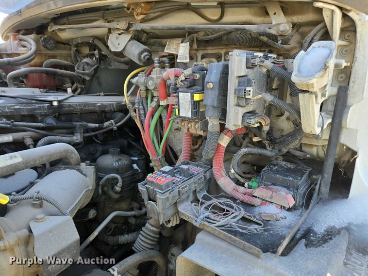 image for item YA2130 2017 Freightliner 114SD crane truck