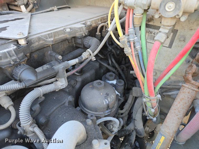 image for item YA2130 2017 Freightliner 114SD crane truck