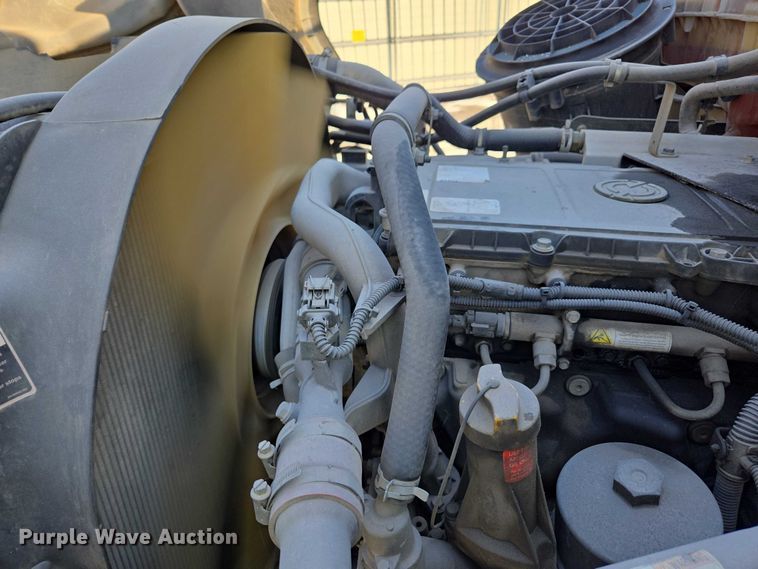 image for item YA2130 2017 Freightliner 114SD crane truck