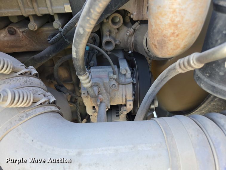 image for item YA2130 2017 Freightliner 114SD crane truck