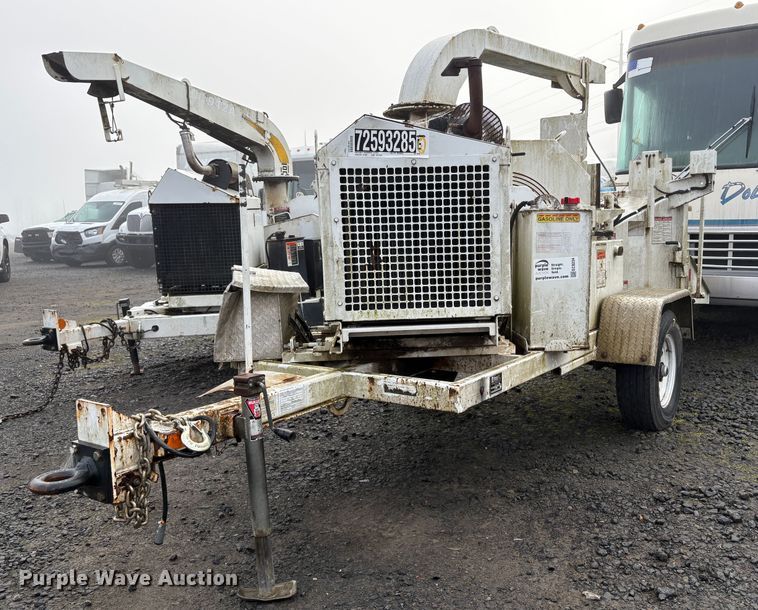 image for item YA2131 2016 Bandit 200UC  wood chipper