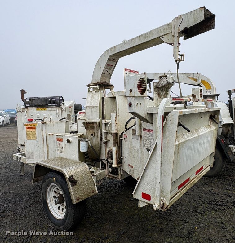 image for item YA2131 2016 Bandit 200UC  wood chipper