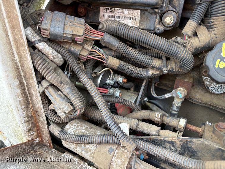 image for item YA2131 2016 Bandit 200UC  wood chipper