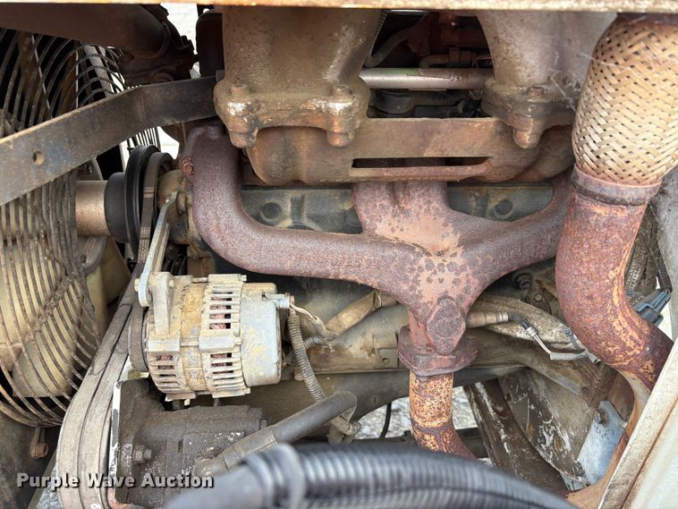 image for item YA2131 2016 Bandit 200UC  wood chipper