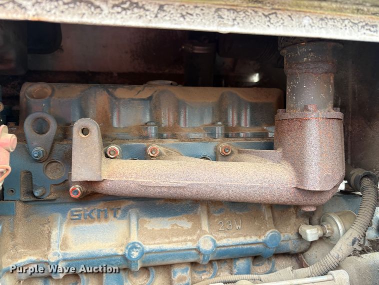 image for item YA2134 2014 Altec DC912A wood chipper