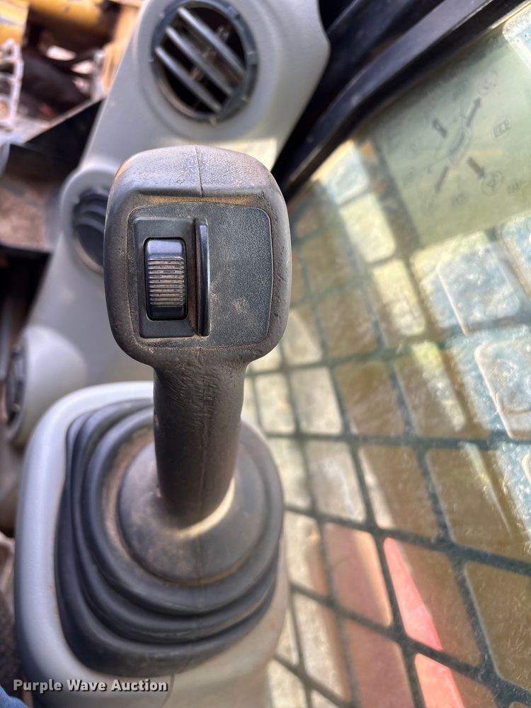 image for item YA2166 2009 Caterpillar 289C tracked skid steer loader