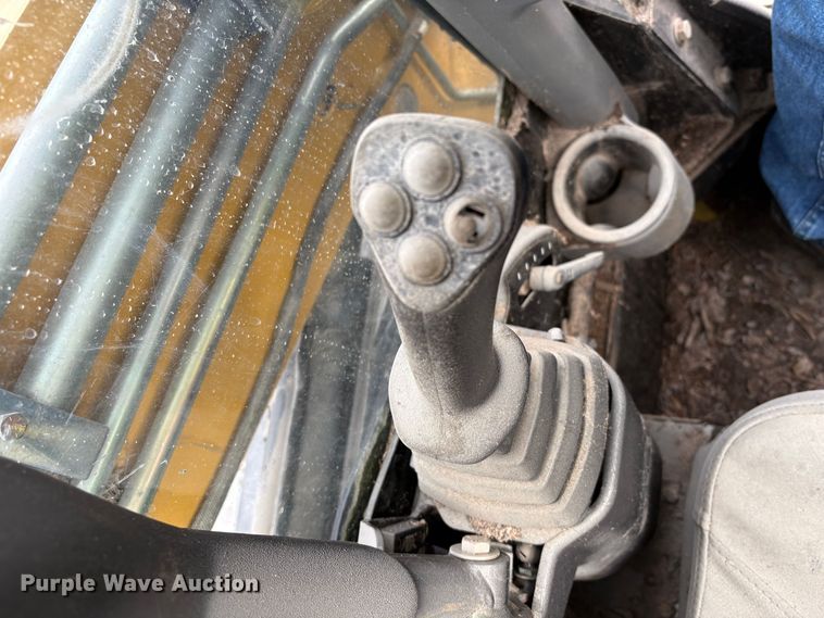 image for item YA2174 2023 ASV RT135 Forestry tracked skid steer loader