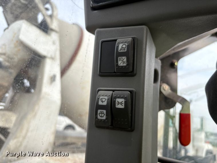 image for item YA2174 2023 ASV RT135 Forestry tracked skid steer loader