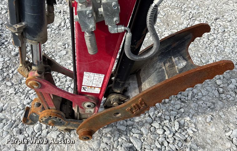 image for item YA2175 2022 Yanmar SV40 mini excavator