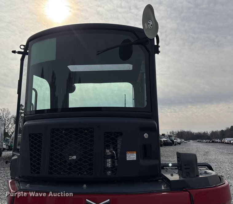 image for item YA2175 2022 Yanmar SV40 mini excavator