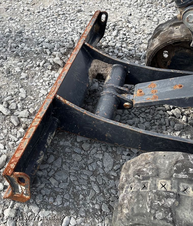 image for item YA2175 2022 Yanmar SV40 mini excavator