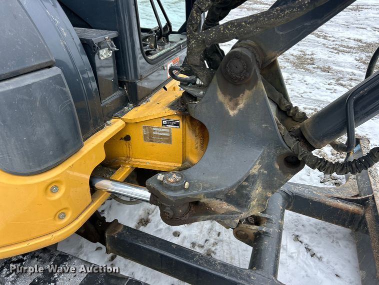image for item YA2225 2015 John Deere 50G mini excavator