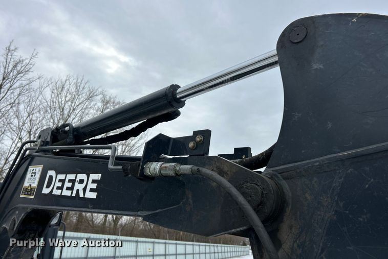 image for item YA2225 2015 John Deere 50G mini excavator