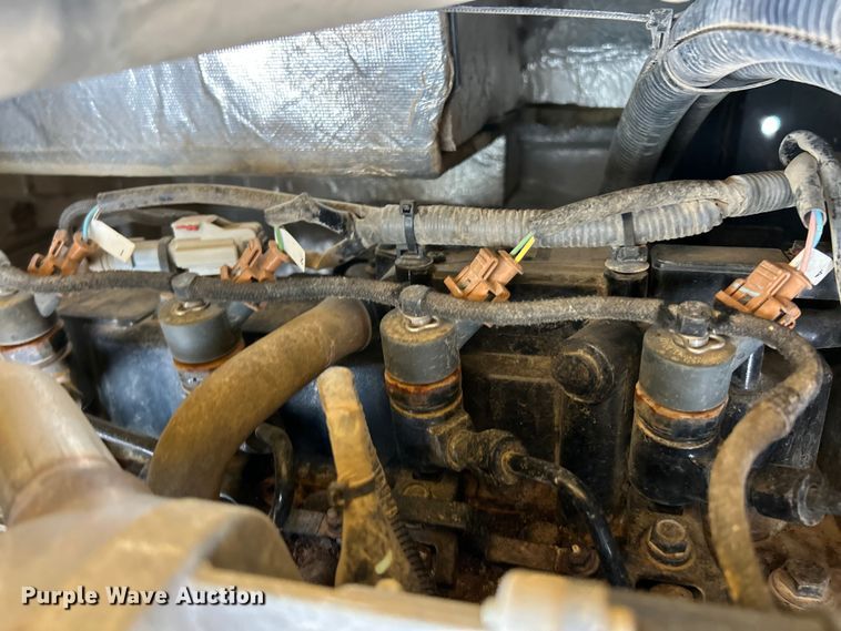 image for item YA2225 2015 John Deere 50G mini excavator