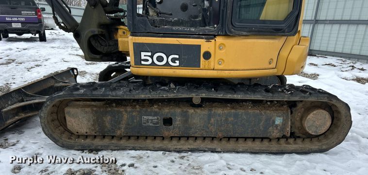 image for item YA2225 2015 John Deere 50G mini excavator