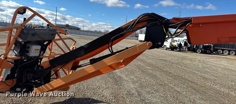 image for item YA2226 2013 JLG 800AJ boom lift