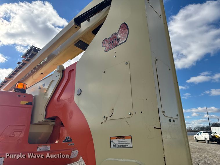 image for item YA2226 2013 JLG 800AJ boom lift