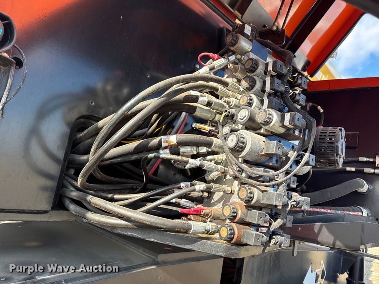 image for item YA2226 2013 JLG 800AJ boom lift