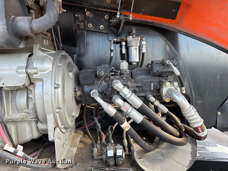 image for item YA2226 2013 JLG 800AJ boom lift