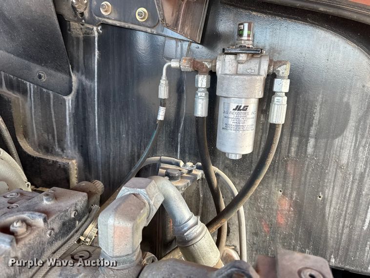 image for item YA2226 2013 JLG 800AJ boom lift