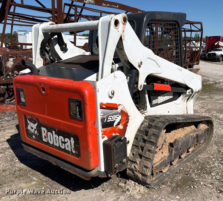 image for item YA2229 2022 Bobcat T595 tracked skid steer loader