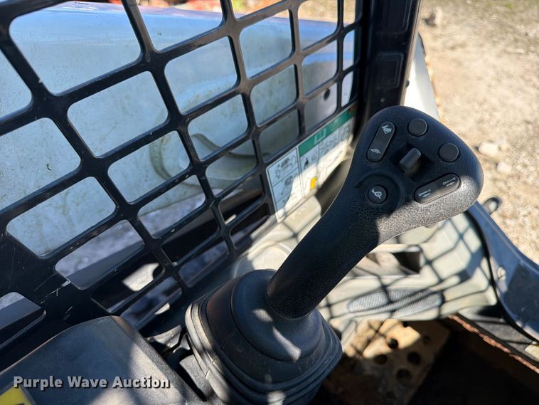 image for item YA2229 2022 Bobcat T595 tracked skid steer loader