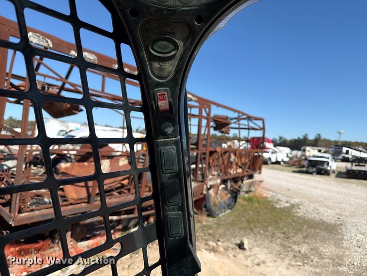 image for item YA2229 2022 Bobcat T595 tracked skid steer loader