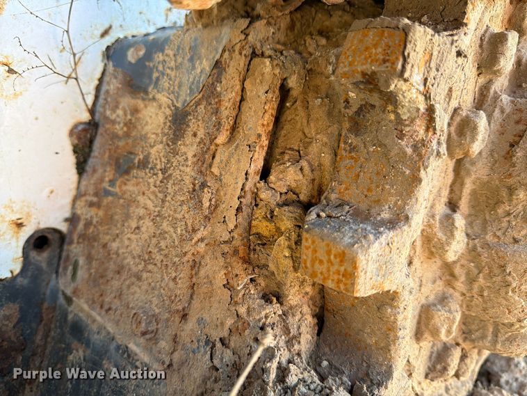 image for item YA2229 2022 Bobcat T595 tracked skid steer loader