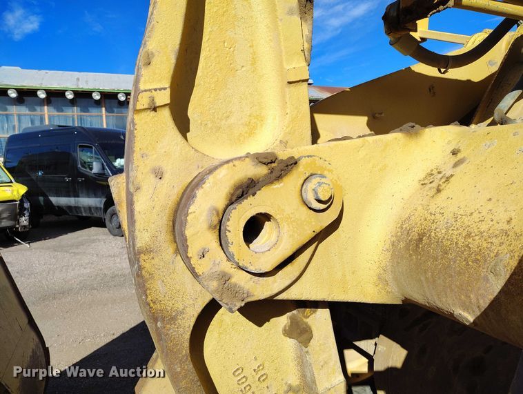 image for item YA2237 2004 Caterpillar 966G Series II wheel loader