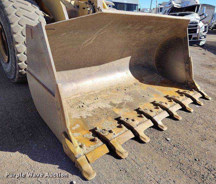 image for item YA2237 2004 Caterpillar 966G Series II wheel loader