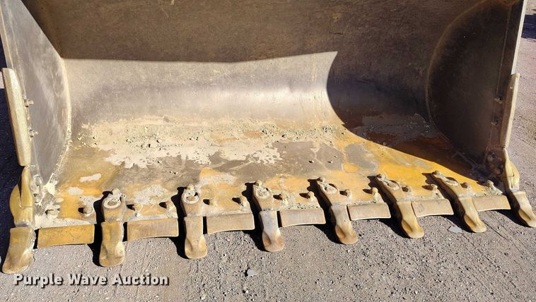 image for item YA2237 2004 Caterpillar 966G Series II wheel loader