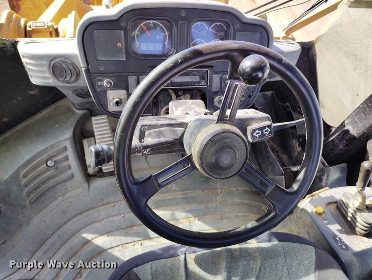 image for item YA2237 2004 Caterpillar 966G Series II wheel loader