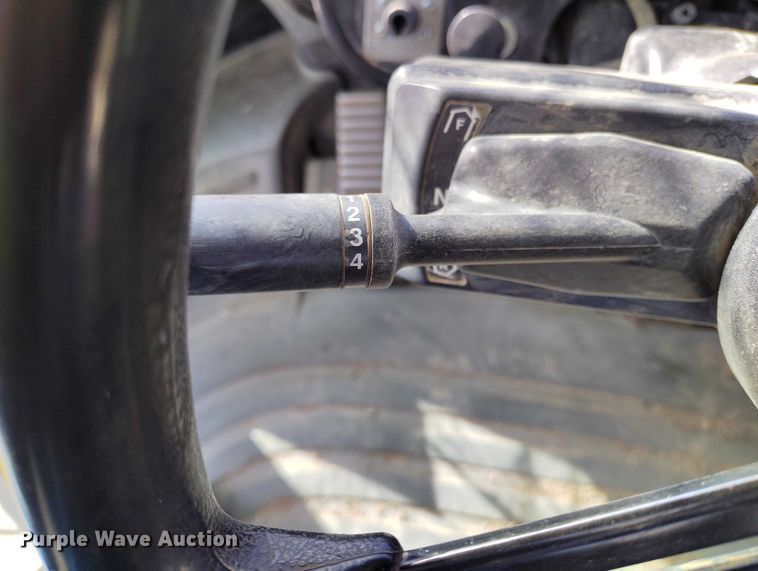 image for item YA2237 2004 Caterpillar 966G Series II wheel loader