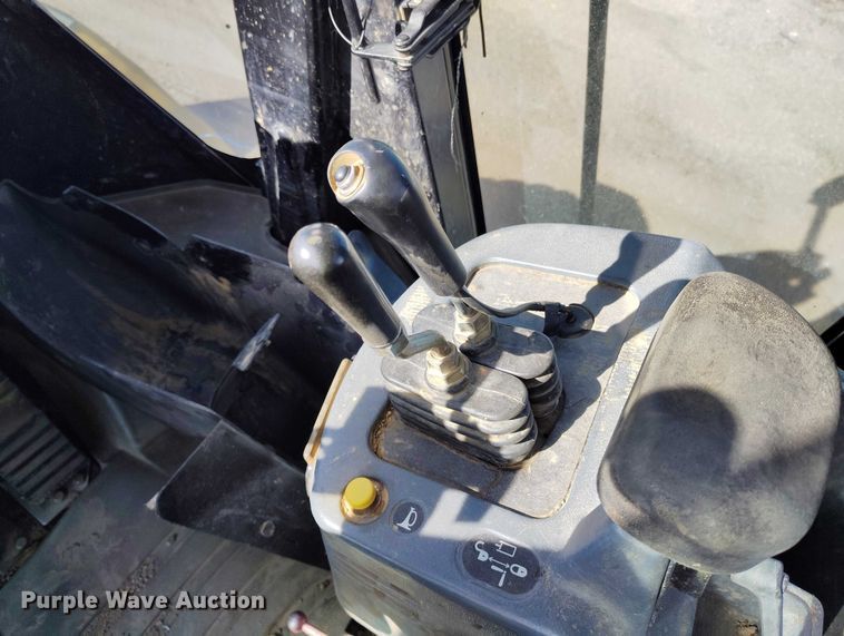 image for item YA2237 2004 Caterpillar 966G Series II wheel loader