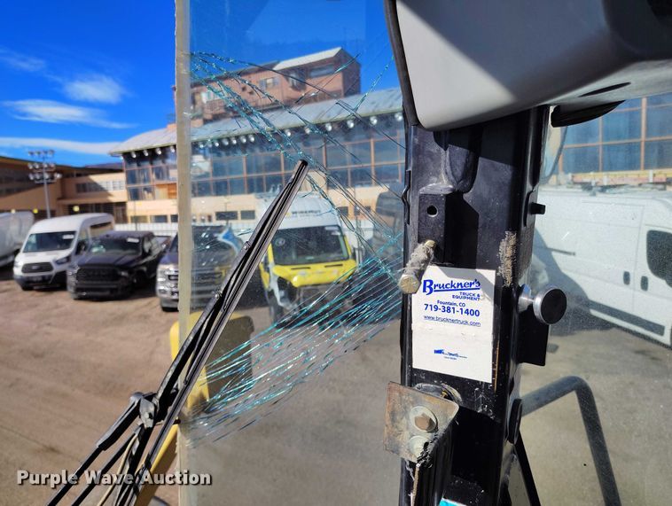 image for item YA2237 2004 Caterpillar 966G Series II wheel loader