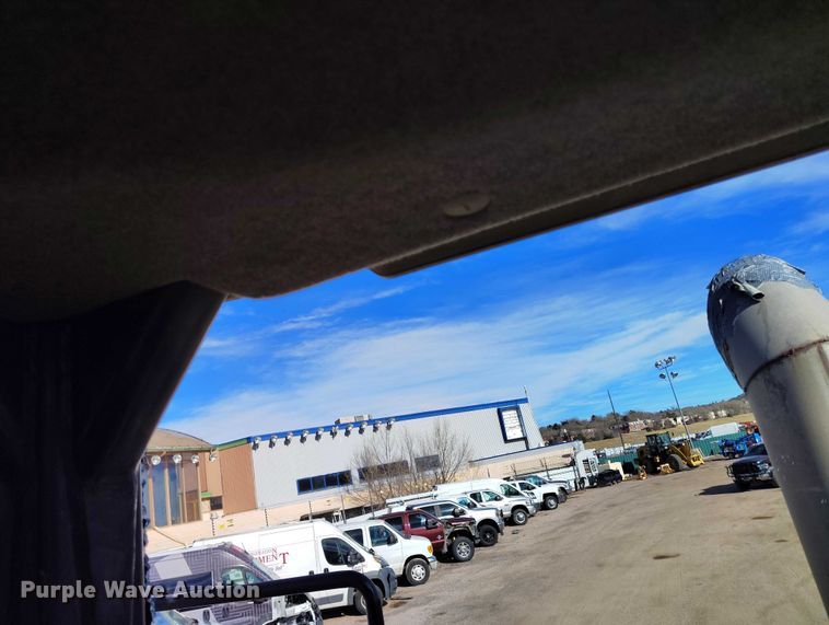 image for item YA2237 2004 Caterpillar 966G Series II wheel loader