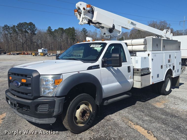 image for item YA2474 2015 Ford F450 Super Duty bucket truck