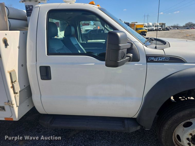 image for item YA2474 2015 Ford F450 Super Duty bucket truck