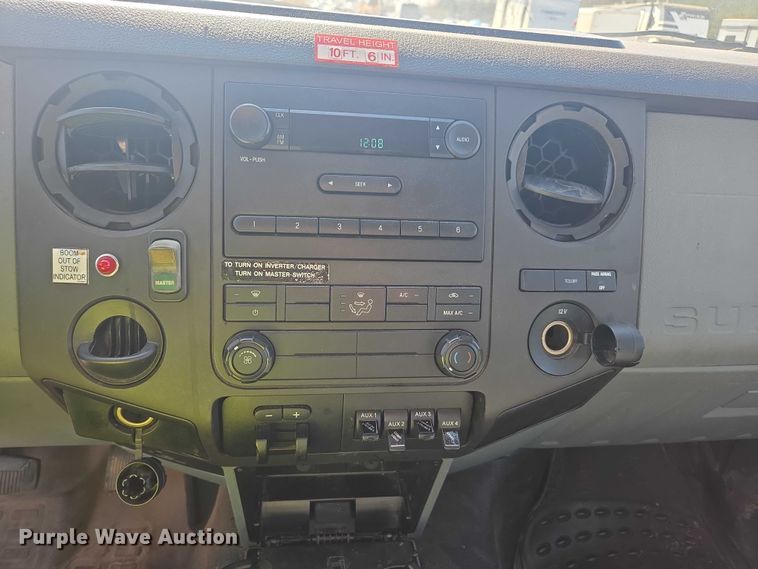 image for item YA2474 2015 Ford F450 Super Duty bucket truck