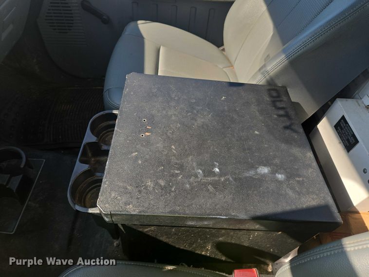 image for item YA2474 2015 Ford F450 Super Duty bucket truck