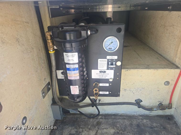 image for item YA2475 2015 Ford F450 Super Duty bucket truck