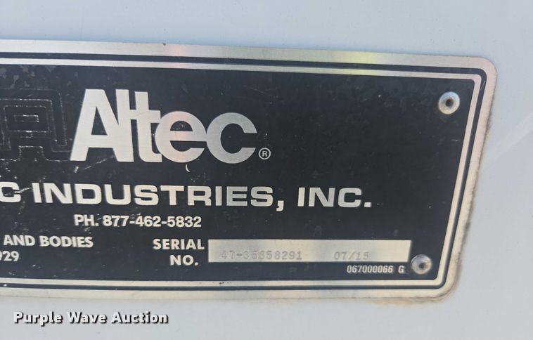 image for item YA2475 2015 Ford F450 Super Duty bucket truck