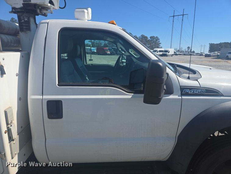image for item YA2475 2015 Ford F450 Super Duty bucket truck