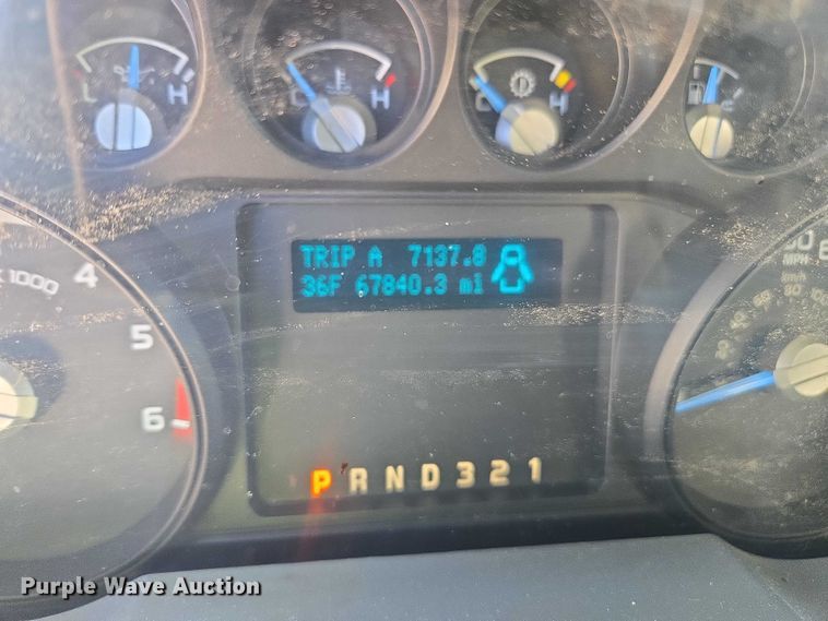 image for item YA2475 2015 Ford F450 Super Duty bucket truck